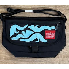 【イトウTHEキャンプ】Nylon Messenger Bag Flap Zipper Pocket